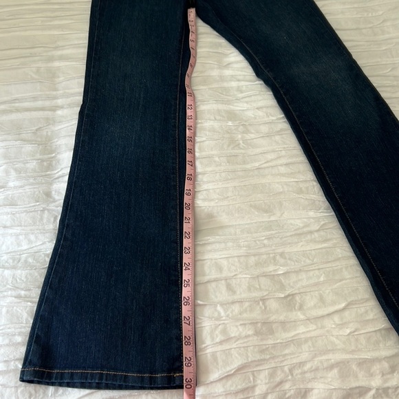 VGUC⭐️ James Jeans Reboot Boot Cut Jean Size 28 - Picture 4 of 8